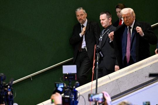 Davos 2026: Sân khấu của kẻ mạnh và sự sụp đổ của trật tự thế giới cũ