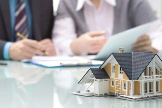 Lãi suất vay mua nhà chạm 10%/năm, thị trường bất động sản ảnh hưởng gì?