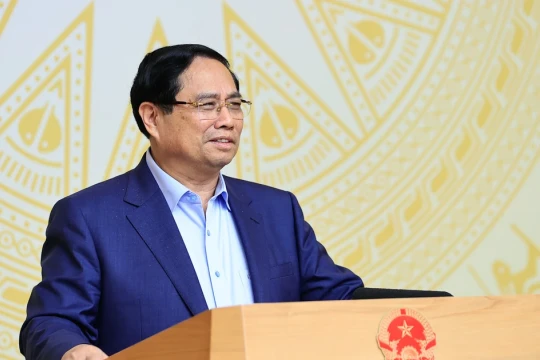 Thủ tướng: Nghiên cứu phát động phong trào thi đua về phát triển kinh tế tư nhân