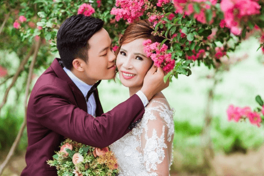 ‘Cô dâu 62 - chú rể 26’ chính thức ly hôn sau 7 năm chung sống