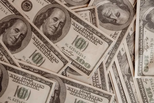Đồng USD bước vào chu kỳ suy yếu: 'Con dao hai lưỡi' đối với kinh tế Mỹ