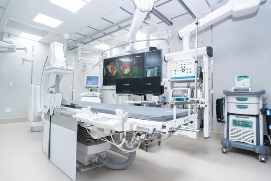 Việt Nam chính thức có Hệ thống thông tim can thiệp hiện đại hàng đầu