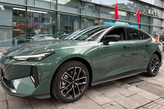 Hãng xe sẽ xây nhà máy ở Huế bán mẫu sedan thiết kế đẹp, giá chỉ từ 380 triệu: Đi xa tới 400km/1 lần sạc, công nghệ pin Naxtra bất chấp âm 50°C vẫn đi tốt
