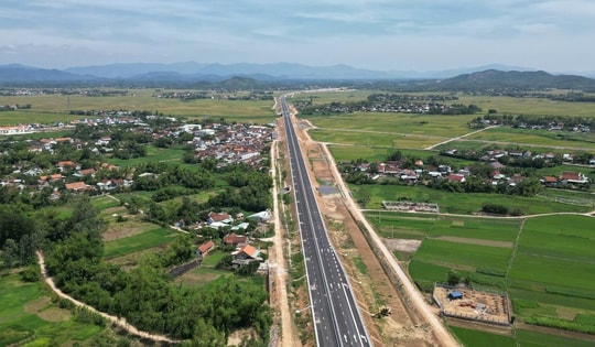Gần 100km cao tốc qua miền Trung sẵn sàng đưa vào khai thác trước Tết