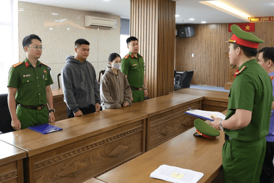 Khám xét, tịch thu hơn 7.000 sản phẩm rong biển: Bắt nóng Nguyễn Tấn Hiền SN 1999