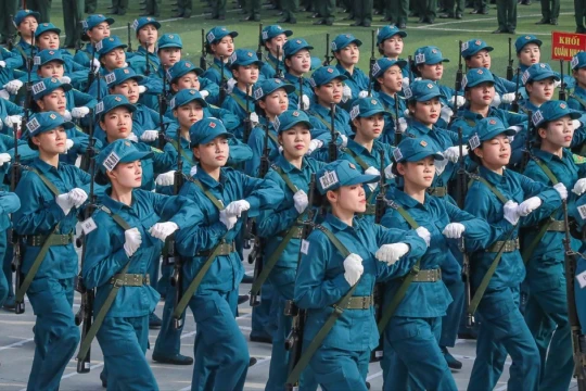 Bộ Quốc phòng sẽ đề xuất quy định độ tuổi phù hợp với dân quân tự vệ