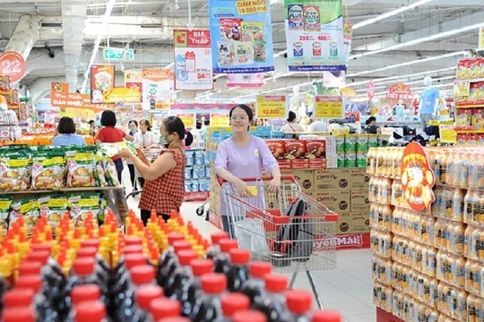 ACBS: Giữa bối cảnh tiêu dùng thận trọng, sức tăng trưởng bán lẻ Việt Nam vẫn vượt trội so với Thái Lan, Philippines