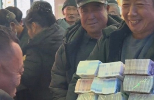 Công ty mới thành lập 5 năm gây ‘sốc’ khi thưởng Tết nhân viên tới 7 tỷ đồng/người