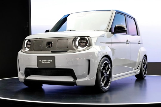 Honda bán mẫu hatchback điện thể thao ‘chung mâm’ với Hyundai i10: Trang bị pin ‘siêu nhanh’, đi xa tới 295km/1 lần sạc, hộp số giả lập 7 cấp, giá có ‘rẻ như cho’?