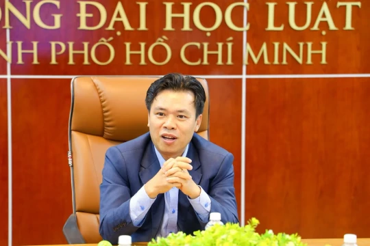 Một GS.TS Việt Nam vừa đón nhận vinh dự lớn từ Thủ tướng Chính phủ Pháp