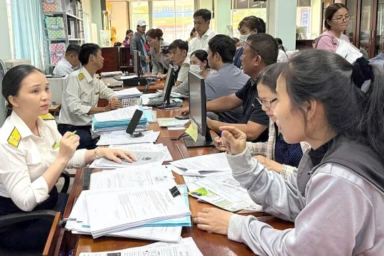 Cục Thuế yêu cầu luân chuyển cán bộ trước bạ nhà đất, quản lý thuế kinh doanh vàng bạc