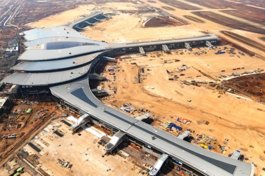 Ricons và câu chuyện 900 ngày bám công trường Long Thành, cùng Vietur nâng khối thép 5.300 tấn lên giữa không trung