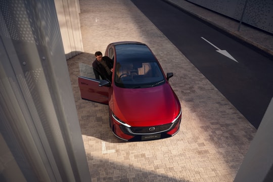 Đối đầu Kia EV4, mẫu sedan điện phổ thông nhưng giá trị cao của Mazda chốt giá rẻ bất ngờ