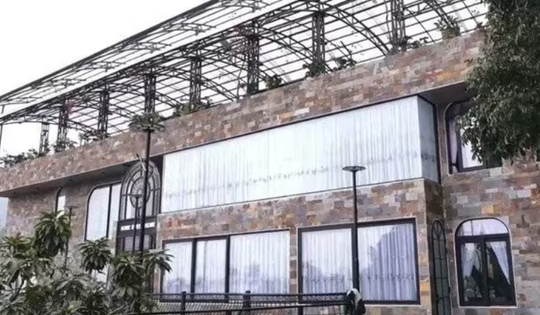 Chiêm ngưỡng căn biệt phủ gần 10.000m2 của NSND trẻ nhất Việt Nam