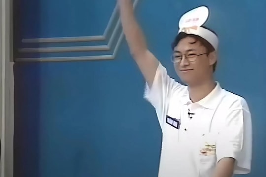 Giáo sư 8X gửi lời chúc năm mới trên trang Thông tin Chính phủ: Á quân đặc biệt nhất Olympia, từng được Bộ Ngoại giao gửi thư mừng