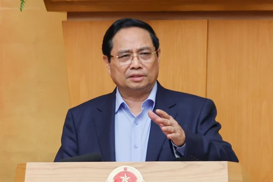 Thủ tướng: 'Ăn Tết gọn, làm việc sớm, vào việc ngay'