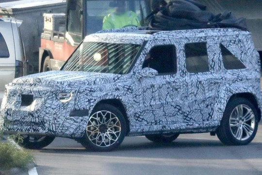 Dân mê off-road sẽ phát cuồng: Mercedes-Benz G-Class có bản mini, vẫn giữ chất xe sang, giá liệu có mềm như bún?