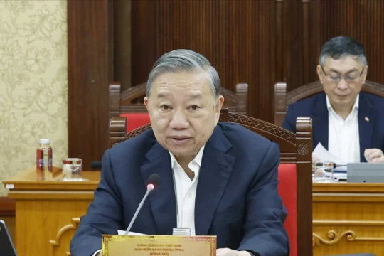 Tổng Bí thư: Không để tâm lý tháng Giêng là tháng ăn chơi tồn tại trong hệ thống chính trị