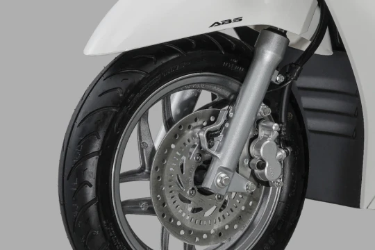 Honda Việt Nam rục rịch tung xe ga mới: Dáng Lead, mặt như SH, màn hình tròn lạ mắt, giá dự kiến ngang bản cao nhất