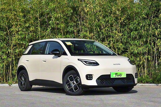 Mẫu hatchback điện là ‘ngựa ô’ mới giá chỉ 185 triệu: Thiết kế trẻ trung khách Việt nhìn sẽ cảm mến, trang bị ‘xịn’ với camera toàn cảnh 540 độ, thay pin chỉ 99 giây và đi 500km/1 lần sạc