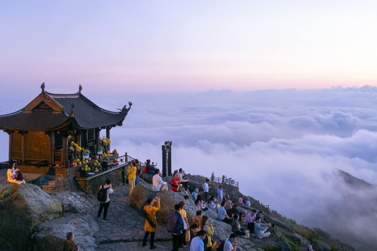 'Kinh đô Phật giáo' của Việt Nam được UNESCO công nhận là Di sản văn hóa thế giới, sở hữu ngôi chùa đúc bằng đồng lớn nhất châu Á