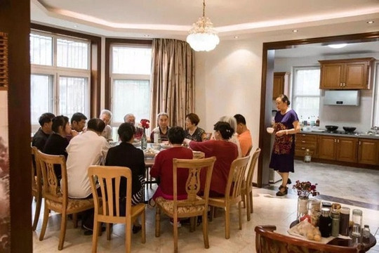 7 cặp vợ chồng góp 10 triệu/tháng thuê biệt thự dưỡng già, không phiền con cháu