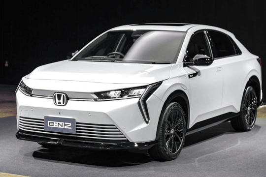Honda ‘đẩy mạnh’ điện hóa bằng mẫu SUV ‘chung mâm’ với Mazda CX-5: Đi từ Hà Nội đến Đồng Hới trong 1 lần sạc, nội thất được chăm chút, giá ‘rẻ như cho’ không?