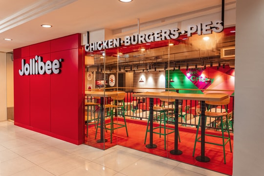 Jollibee đang cân nhắc niêm yết Highlands Coffee