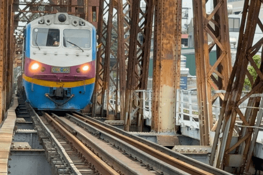 Thông tin mới nhất về giao thông qua cây cầu thép lâu đời nhất Việt Nam
