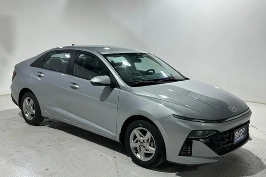 ‘Không dè chừng’ trước Toyota Vios, Hyundai Accent 2026 giá chỉ 310 triệu với 6 phiên bản nội thất rộng rãi, 25 cải tiến, khoang hành lý tới 528 lít