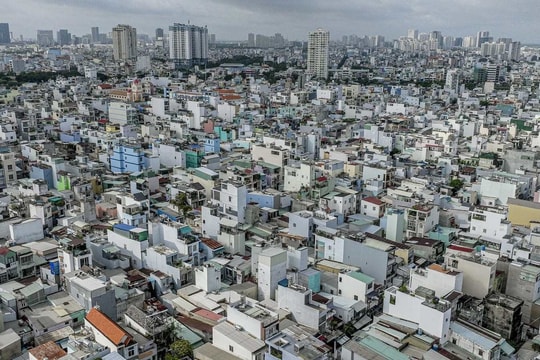 Phường của Việt Nam có mật độ dân số cao gấp 10 lần Singapore, sở hữu tuyến đường hấp dẫn bậc nhất thế giới