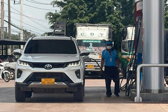 Một quốc gia Đông Nam Á chỉ còn 95 ngày dự trữ năng lượng, Chính phủ lập tức yêu cầu triển khai làm việc từ xa