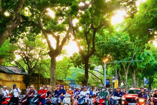 Miền Bắc tăng nhiệt trước khi đón không khí lạnh tăng cường