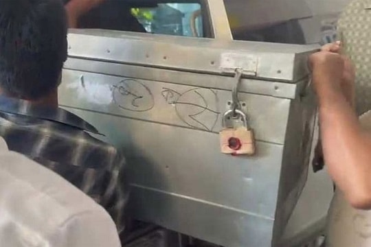 Bangladesh: Khám xét nhà riêng, thu giữ khẩn cấp hơn 50 tỷ đồng tiền mặt của cựu lãnh đạo cơ quan tình báo