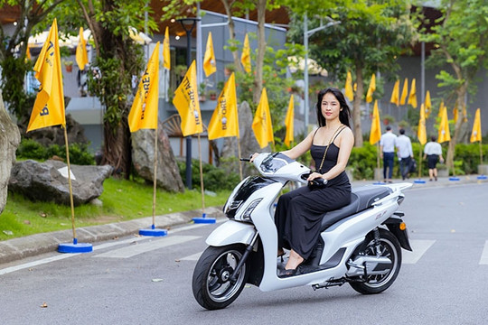 Thêm hãng xe máy điện lên kế hoạch xây hàng nghìn trạm sạc nhanh tại Việt Nam