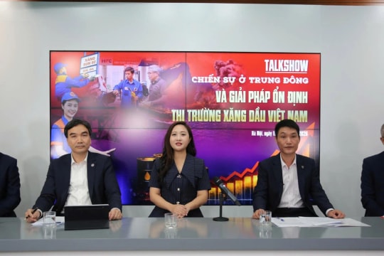 Bộ Công Thương xây dựng 2 kịch bản điều hành xăng dầu, doanh nghiệp tăng tốc tìm nguồn cung
