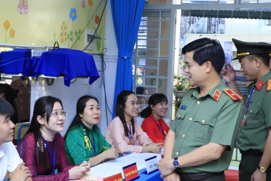 Giám đốc Công an tỉnh Đồng Nai trúng cử đại biểu HĐND với tỷ lệ phiếu bầu 96,98%