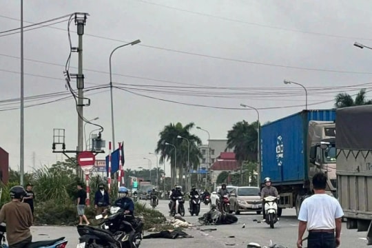 Xe tải gây tai nạn liên hoàn trên Quốc lộ 10, hai người tử vong tại chỗ