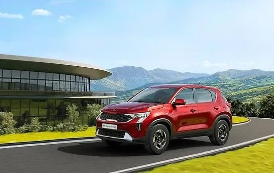 Thấu hiểu mong mỏi khách chưa giàu, KIA Sonet bản giá rẻ chỉ 240 triệu: Động cơ diesel 1.5L, hộp số tự động, thiết kế nhỏ gọn và cao cấp, Hyundai i10 phải ‘sốt xình xịch’