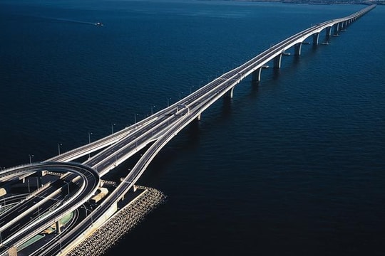 Huy động 3.200 tấn thiết bị, hoàn thành công trình 12 triệu USD sau 31 năm khiến cả thế giới kinh ngạc: Rút ngắn quãng đường 100km xuống còn 15 phút di chuyển