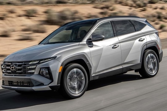 Xem trước Hyundai Tucson Hybrid hướng tới ‘xanh hoá’, đấu thẳng với CX-5: Thiết kế đẹp hơn, túi khí đa điểm an toàn, gói công nghệ mới, giá có ‘rẻ như cho’ không?