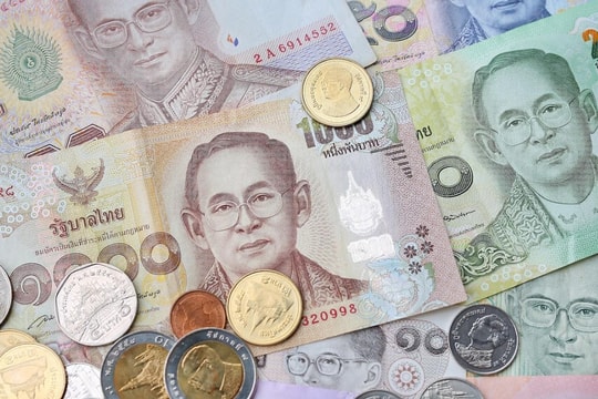 Đồng nội tệ lao dốc không tưởng, chuyện gì đã xảy ra tại nền kinh tế lớn thứ 2 Đông Nam Á?