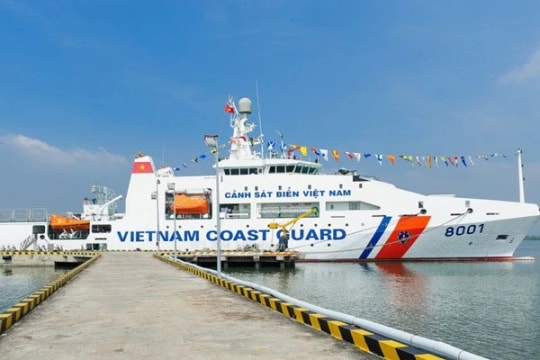 Tư lệnh Cảnh sát biển, Giám đốc Công an tỉnh có quyền phạt tiền đến 1 tỷ đồng với các vi phạm vùng biển