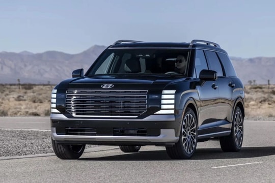 Đại lý nhận cọc Hyundai Palisade 2026: Lột xác thiết kế, thêm bản Hybrid đe dọa VinFast VF 9, Volkswagen Teramont