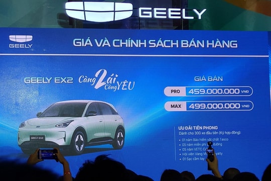 Geely EX2 chốt giá từ 459 triệu: Xe điện dẫn động cầu sau, hệ thống treo đa điểm, cốp trước 70l, gương trang điểm