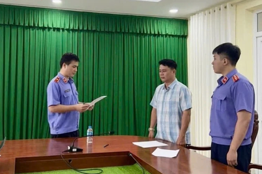 Tước danh hiệu Công an nhân dân của cựu Phó Thủ trưởng cơ quan điều tra vụ 'nữ sinh tử vong ở Vĩnh Long'