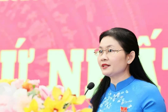 Bà Tôn Ngọc Hạnh tái đắc cử Chủ tịch HĐND tỉnh Đồng Nai