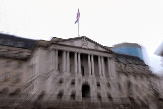 Một ngân hàng lớn bị phạt gần 2,7 triệu USD vì làm giả tài liệu suốt 3 năm