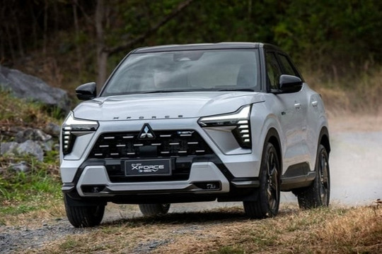 Bề thế hơn KIA Seltos, Mitsubishi XForce bản ‘xăng ăn như ngửi’ giá chỉ 628 triệu: Nội thất rộng rãi, 6 túi khí cùng gói hỗ trợ lái DIAMOND SENSE