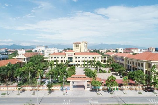 Trường chuyên đầu tiên mang tên Đại tướng duy nhất trong lịch sử hiện đại đánh bại 4 quốc gia trên thế giới, đào tạo gần 360 HSG quốc gia, quốc tế